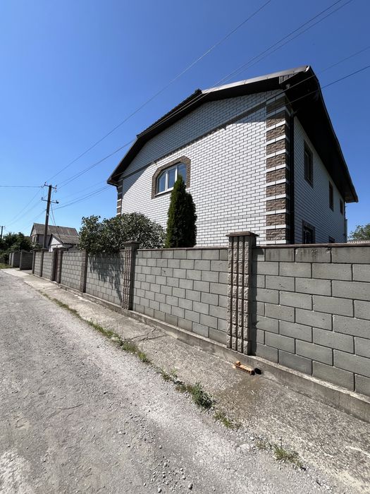 Продаж будинку біля Камʼянського лівий берег