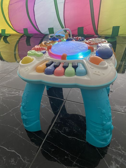 Mesa actividades criança/bebe