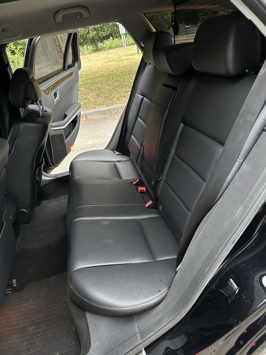 Mercedes Benz E200 w212 2011 рік 2.2 дизель