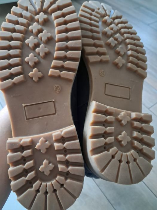 Buty zimowe,  śniegowce,  kozaki damskie 38
