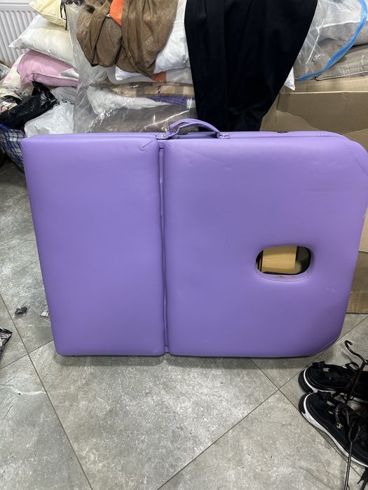 Масажний стіл складний