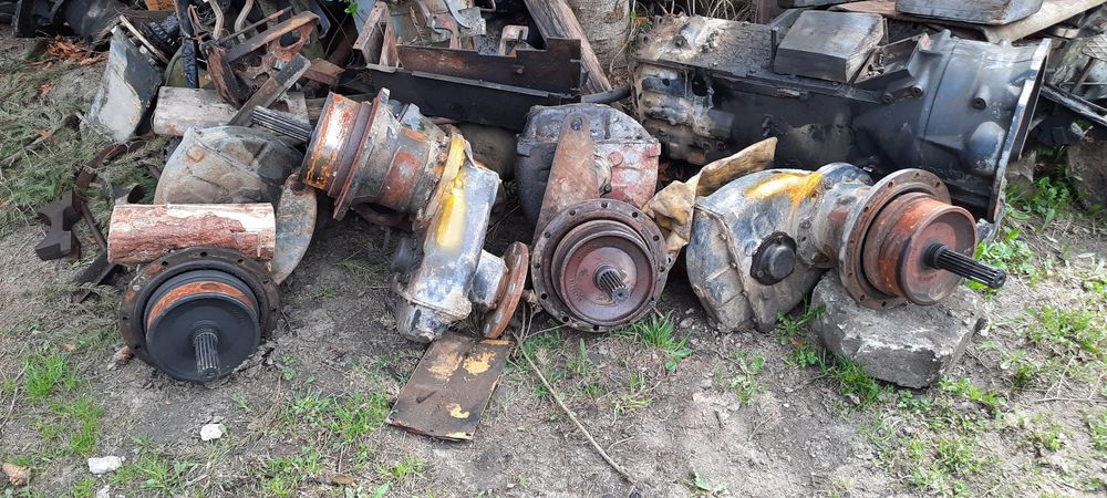 Części ostrówek zwolnica, rozdzielacz