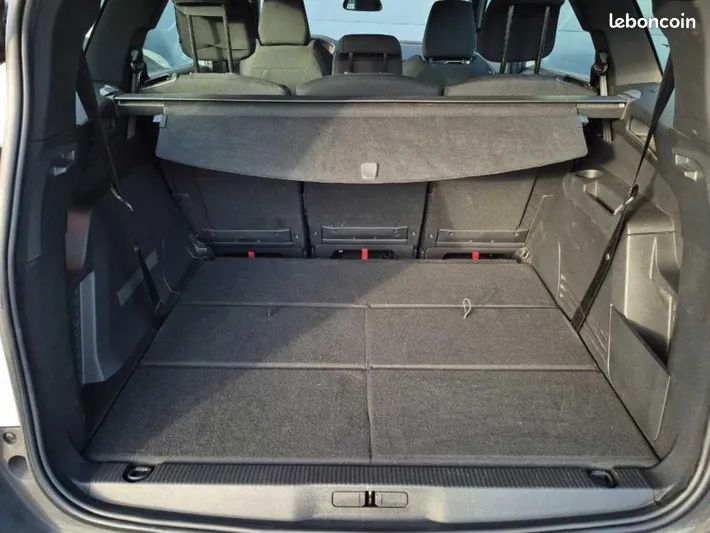 Carrinha Peugeot 5008