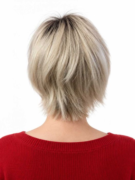 Peruka naturalna bob blond z grzywką Monsanta mono , cieniowana -Nessaja salon peruk