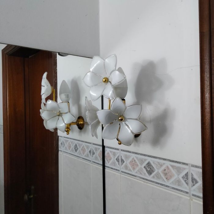 Vendo apliques para wc ou outro fim.