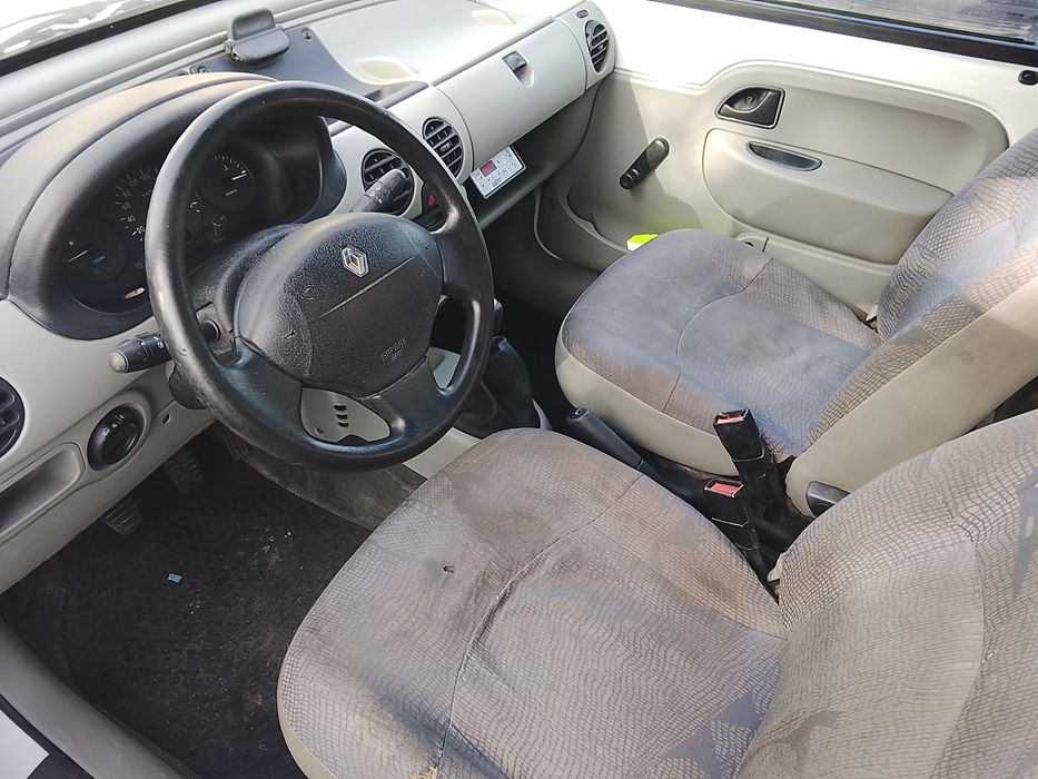 Renault Kangoo 1.9 d ano 2002 frio