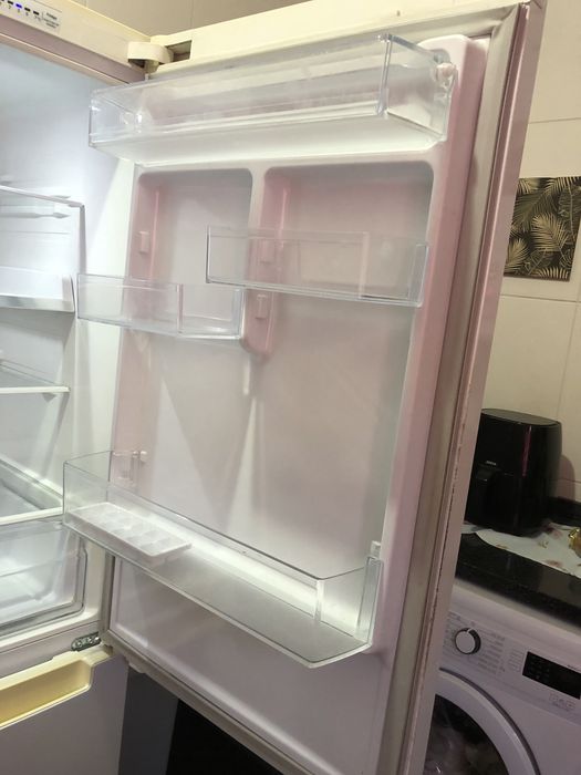 Frigorifico combinado marca Samsung