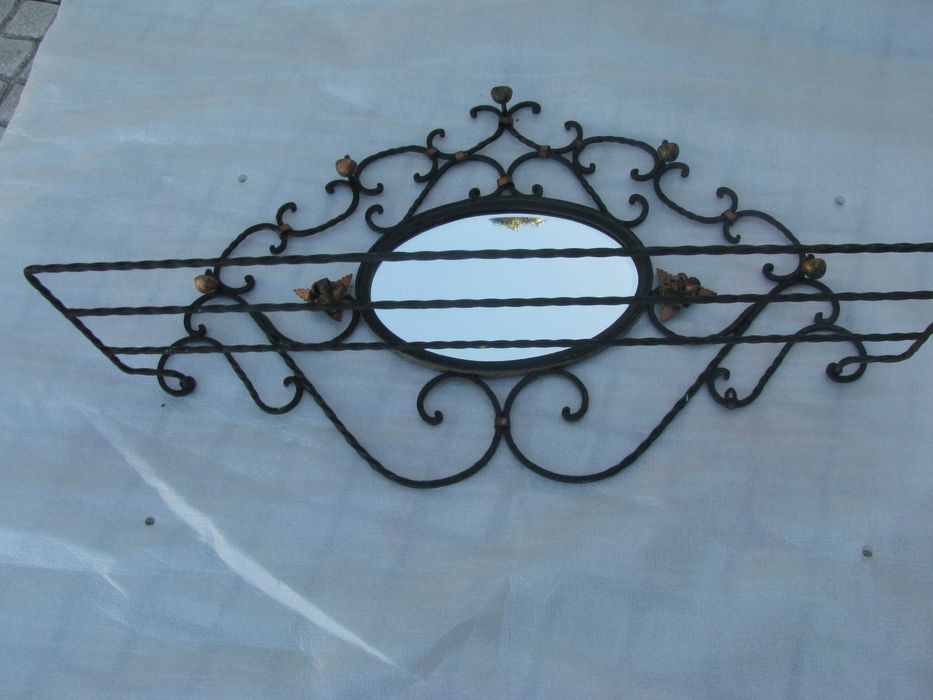 Espelho com  cabide antigo