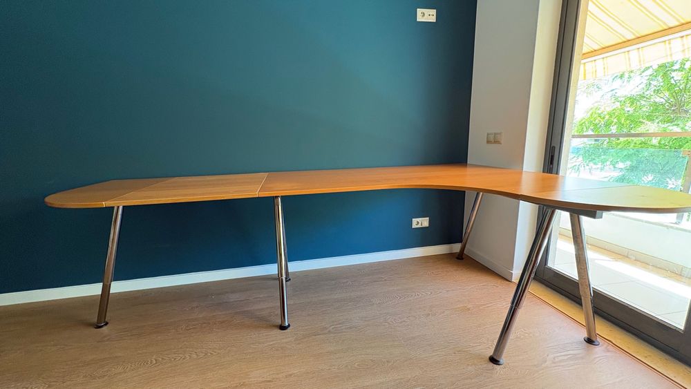 Secretária IKEA GALANT de canto XL 2,50 m – modular – pés reguláveis