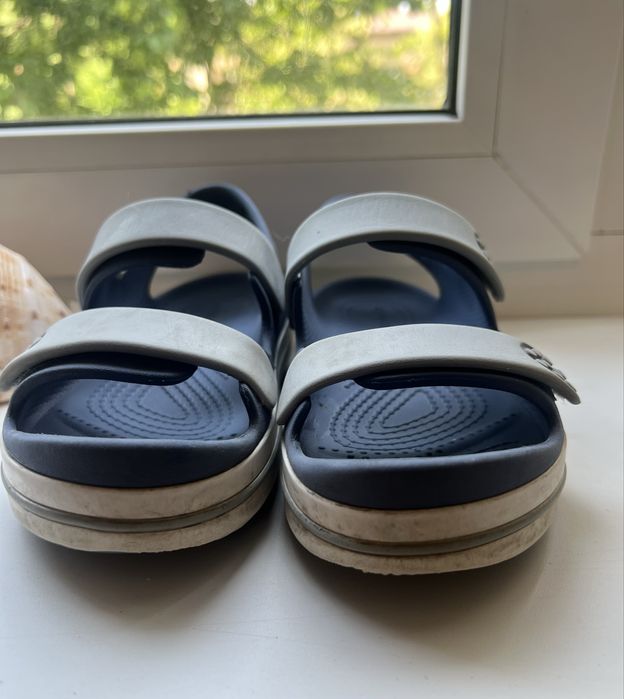 Crocs J1 босоніжки