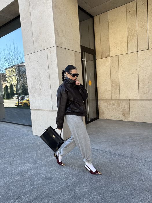 Шкіряна куртка алігатор