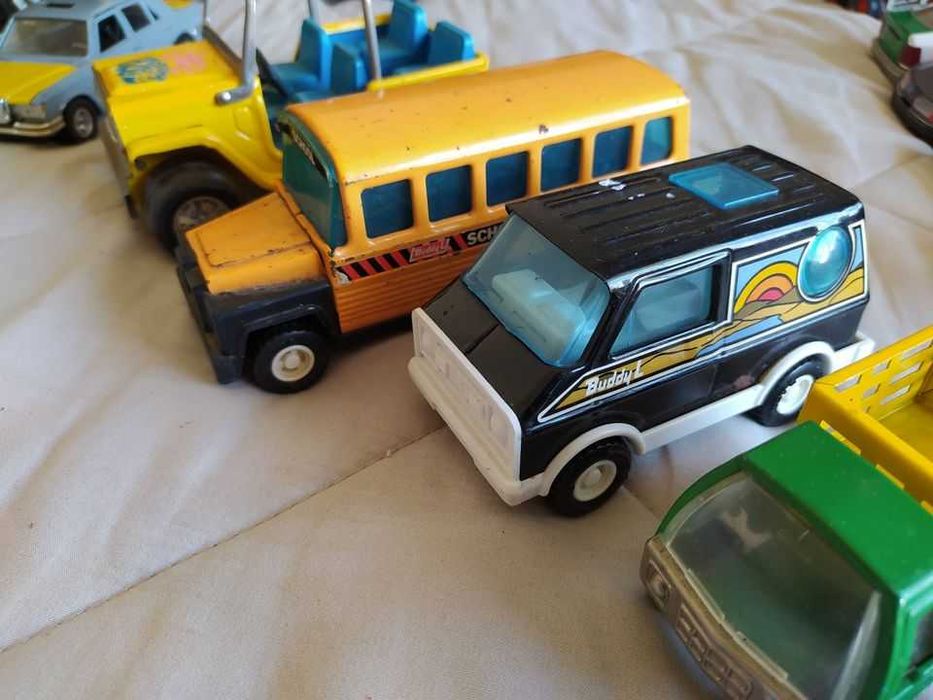 Colecção de Carros, Camiões, Motas, etc