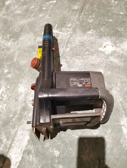 Електроинструмент на запчасти или восстановление