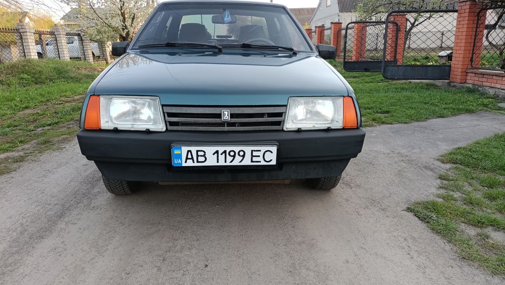 Продам ВАЗ 21099