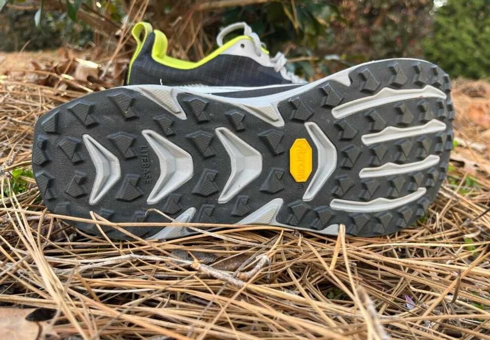 Кросівки для бігу чоловічі Altra Mont Blanc Speed black/lime