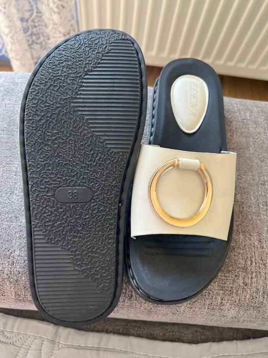 Nowe klapki, 38 rozmiar