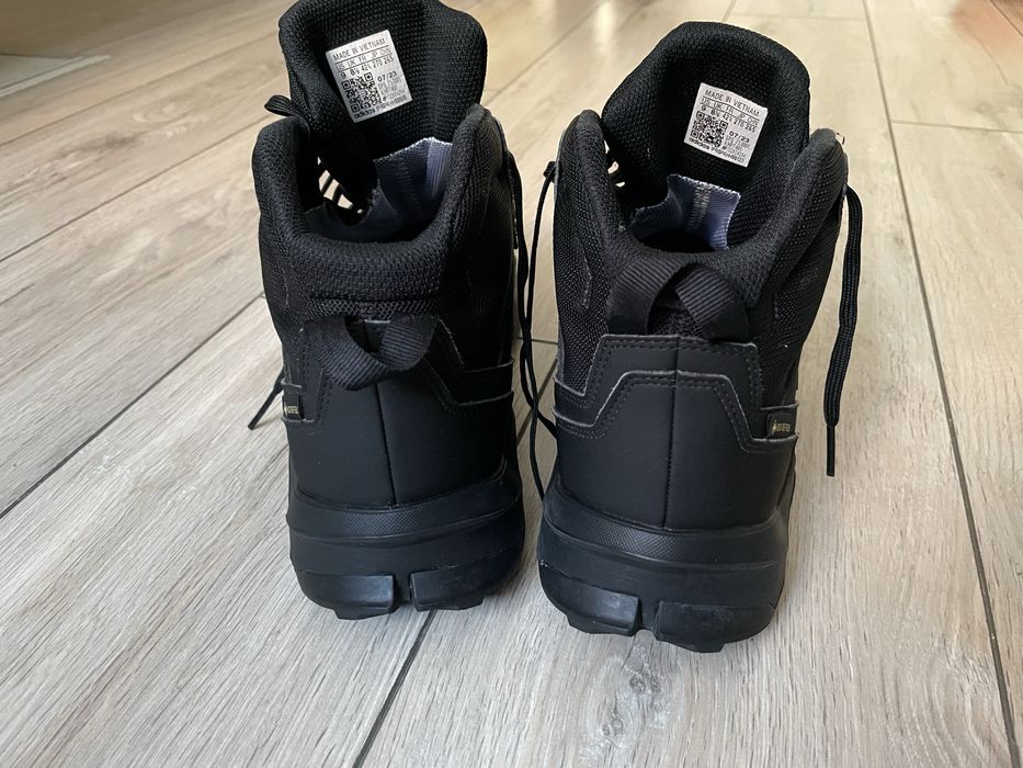 Adidas terrex AX4 Mid Gore tex. Зимові кросівки.