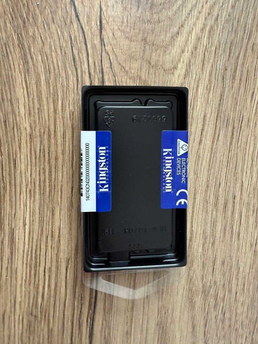 Оперативна память для ноутбука 8GB - PC3-12800 Kingstone нова DDR3