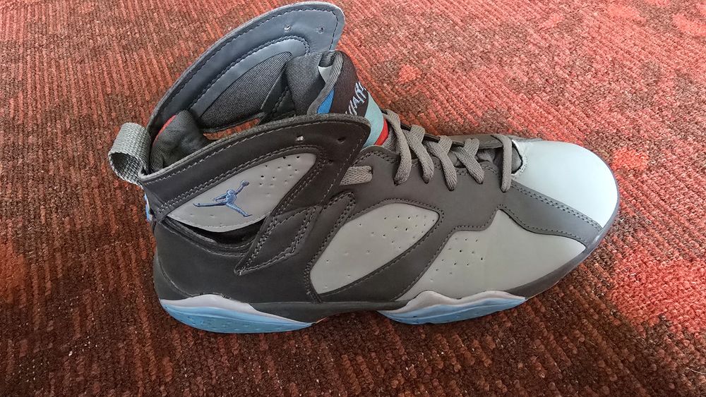 Buty Air Jordan 7 Retro "Barcelona Days" rozmiar 44