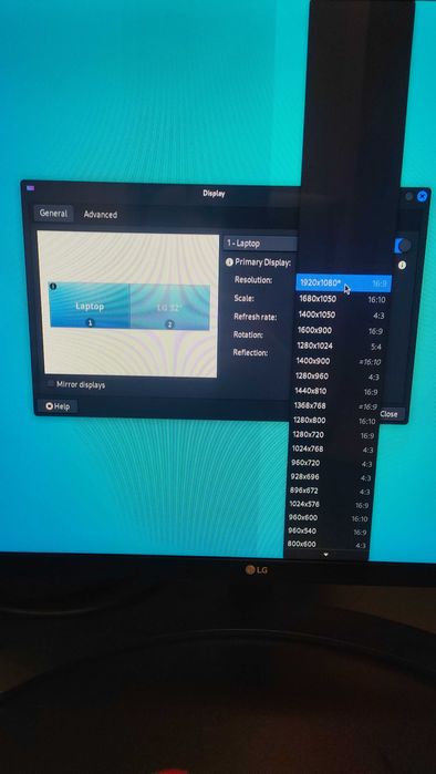 Monitor LG, HD 1920x1080, 32" cale, 1x HDMI, 1x VGA