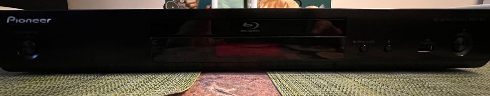 Odtwarzacz bluray Pionner BDP-180