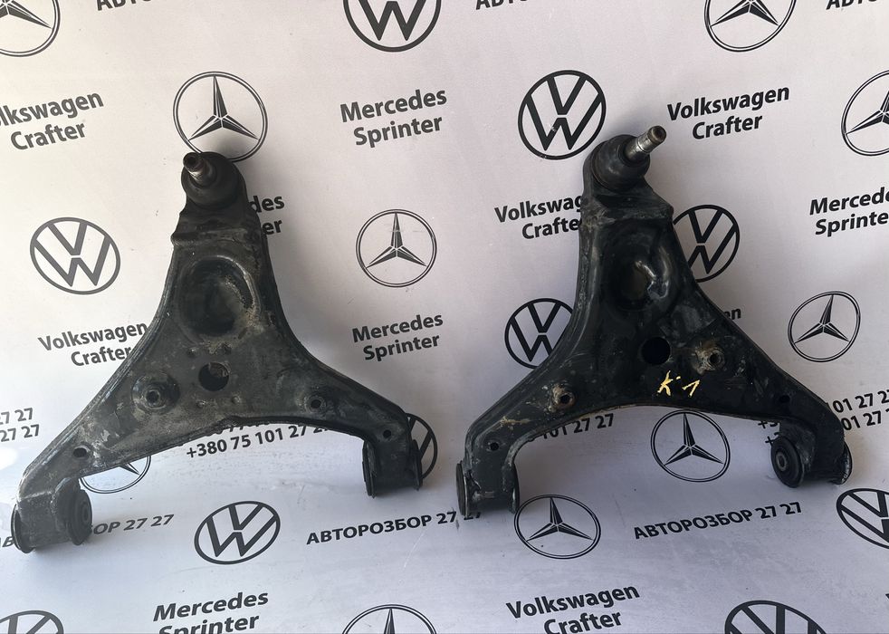 Передній ричаг правий /лівий VW Crafter , MS Sprinter w906
