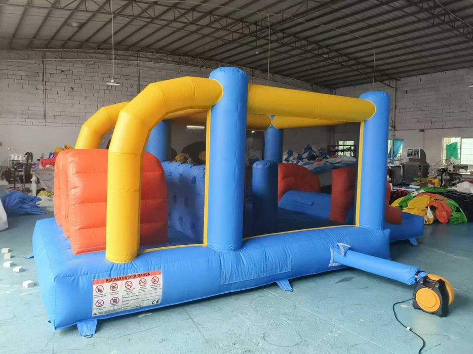 Insufláveis/ Matraquilhos / Mesa Ping Pong / Beer Pong / Entre Outros