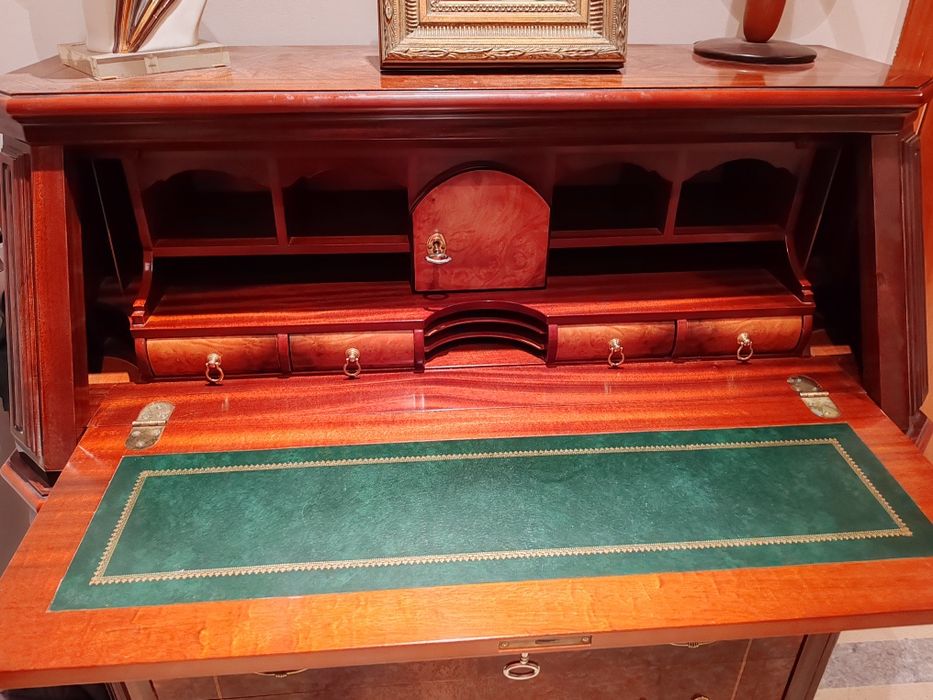 Papeleira/ Cómoda/Secretária D. José / D. Maria Impecável