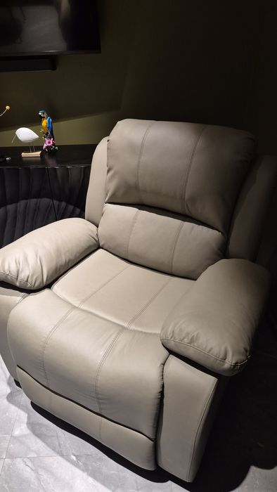 Fotel z masażem rozkładany