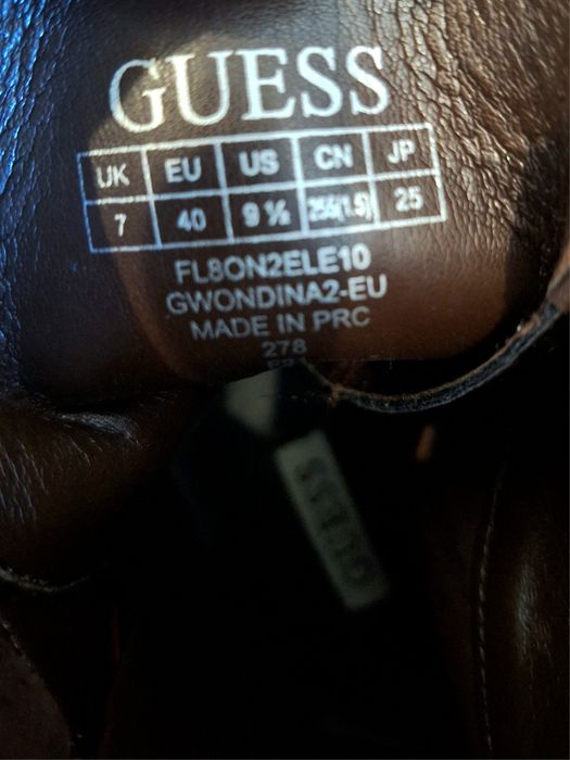 Buty Guess rozm. 40