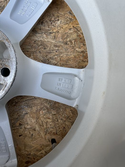 Диски5/112 R17 ET45 цо(діа)66.6 Мерседес Вольцваген титани