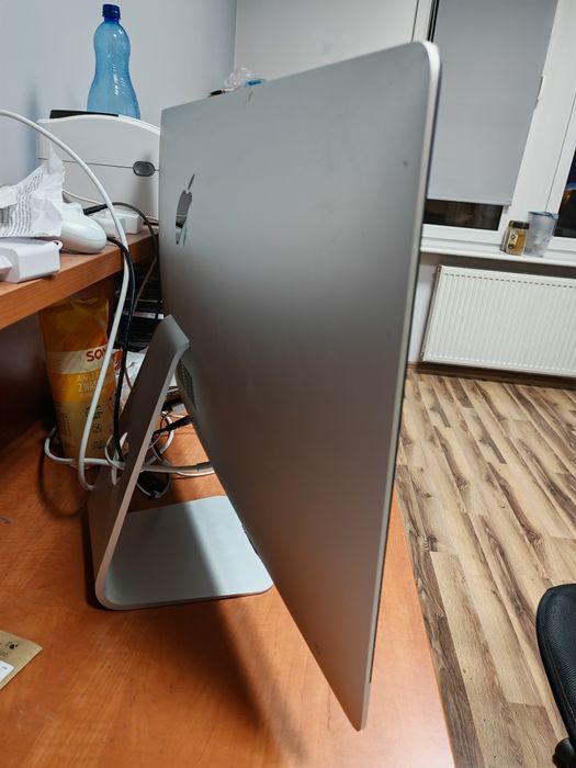 iMac 27” 5K Retina i7 32 GB RAM 128 SSD+1TB HDD