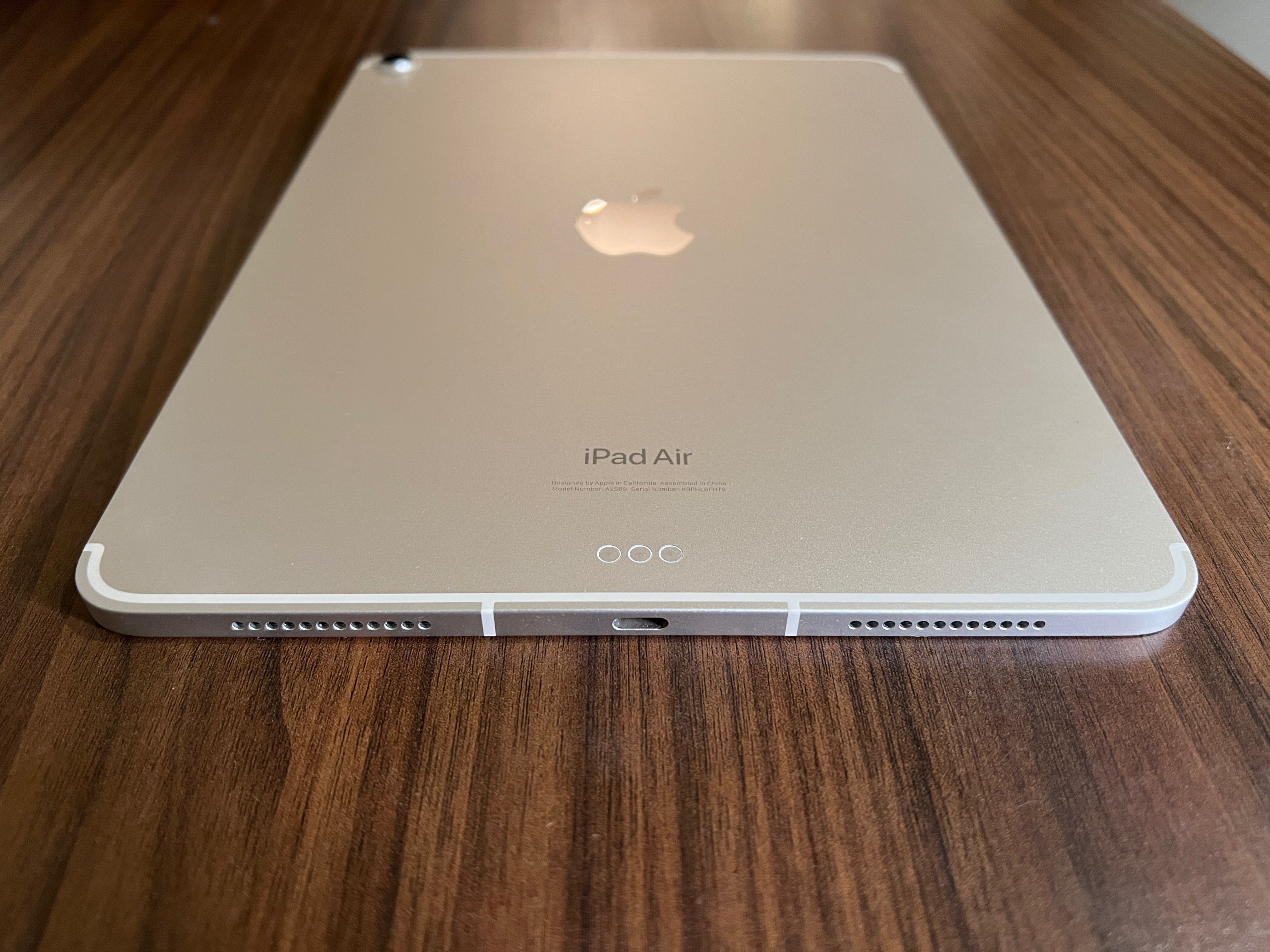 Apple iPad Air 5Gen 2022 64GB Starlight 4G\LTE Батарея 100%: 19 500 грн ...