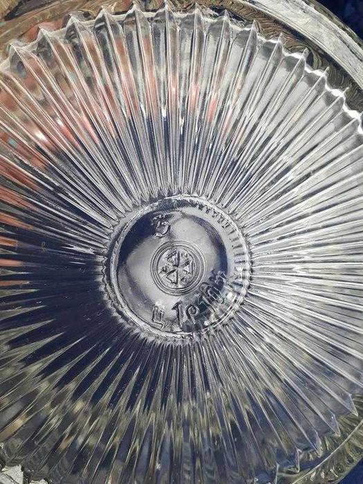 Корона ваза Уршельский з-д прессстекло винтаж ссср конфетница