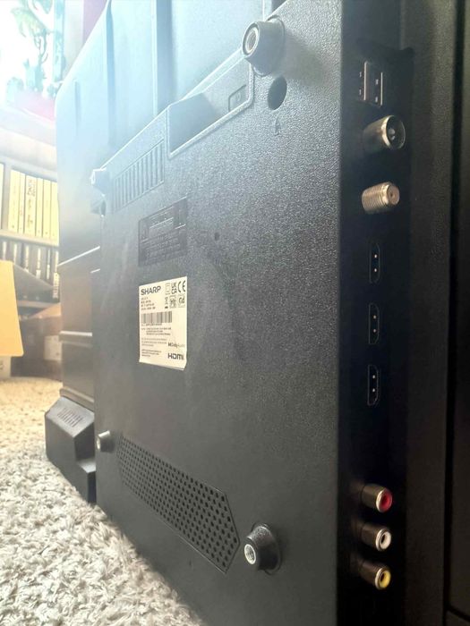 Telewizor sharp 40 cali