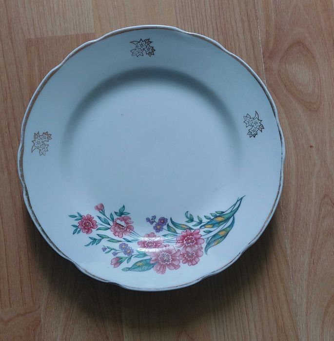 Тарілки з позолотою Коростенського завода: 19 см, 4 шт.