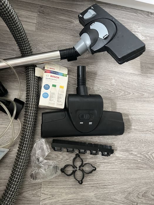 Миючий пилосос Bosch