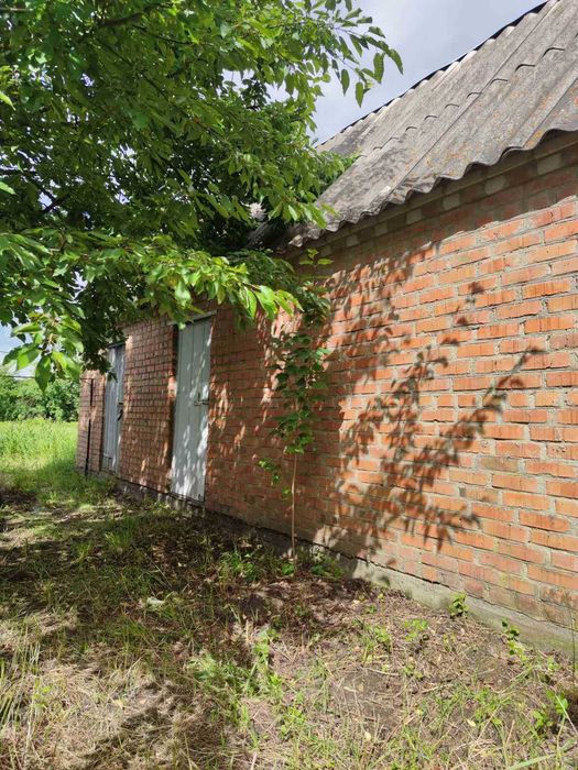 Продається житловий будинок в с. Медвідка, 15 км. від Вінниці