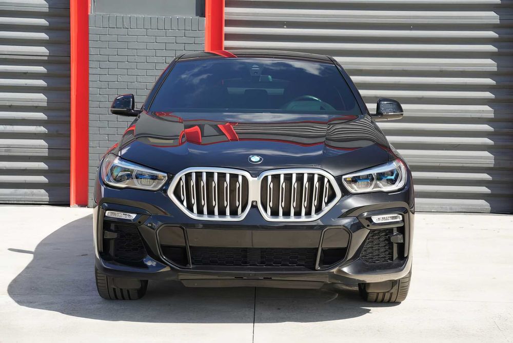 BMW X6      2020