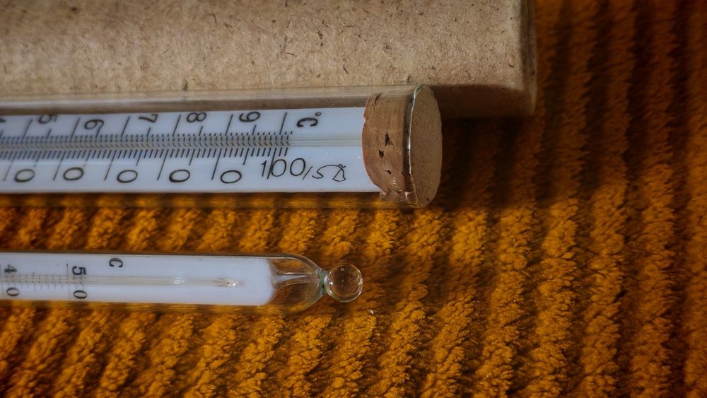 Советский термометр ртутный и спиртовой