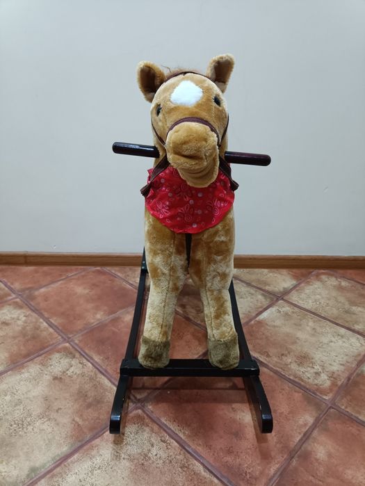 Гойдалка дитяча кінь коричневий з сидінням