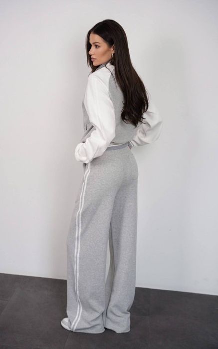 Костюм жіночий бренд !