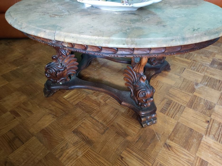 Mesa de centro antiga