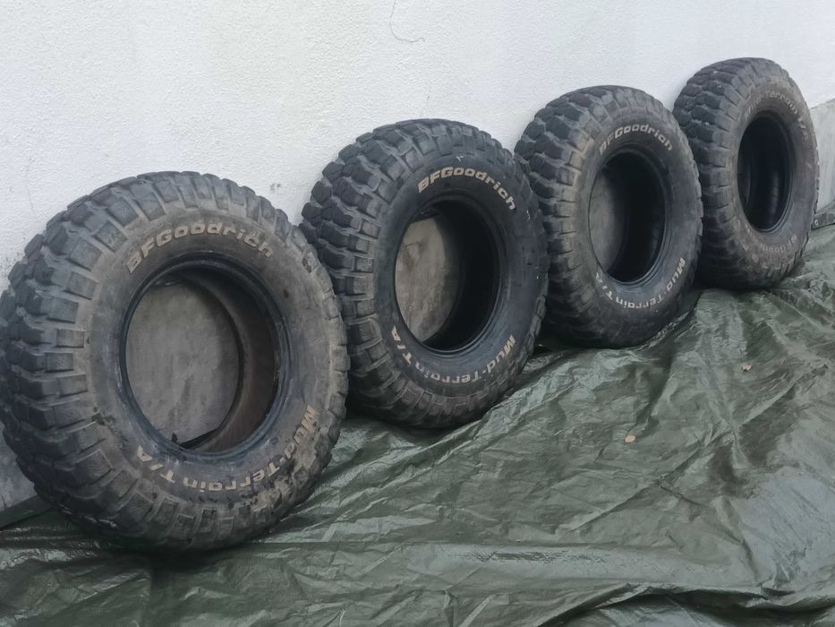 Pneus (4) BFGoodrich 255 85 r16