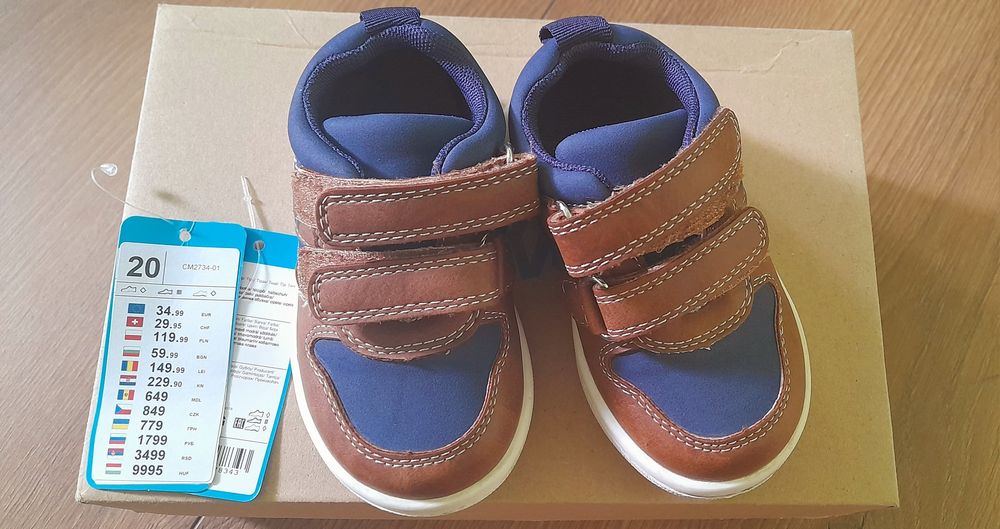 Półbuty action boy w rozmiarze 20