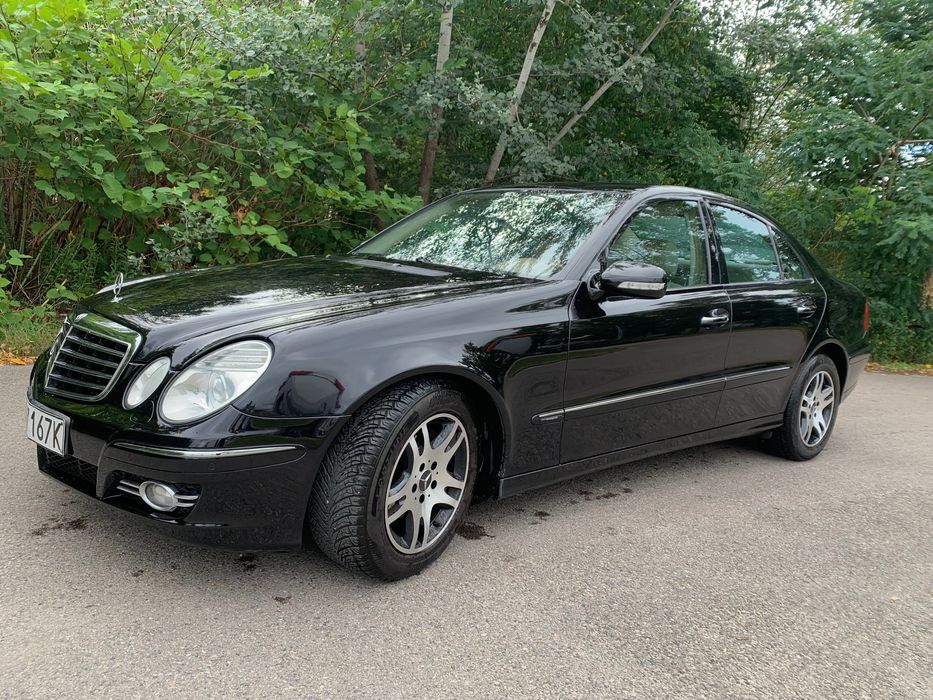 Stary niezniszczalny Mercedes W211 AVANGARDE