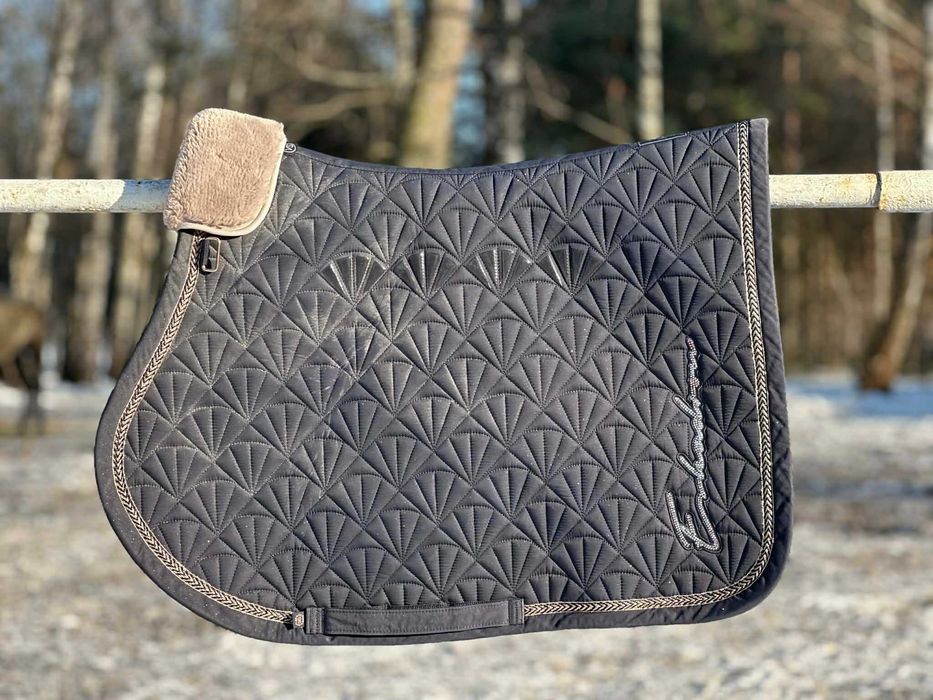 ESKADRON czaprak HERITAGE 2023/2024 Peacock