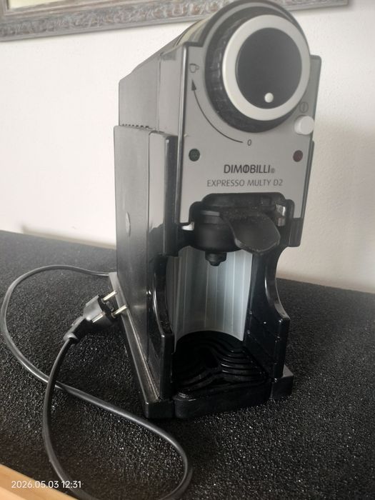 Maquina café Dimobilli D2, como nova.