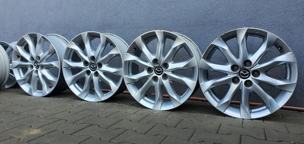 18 5x114,3 Mazda oryginalne