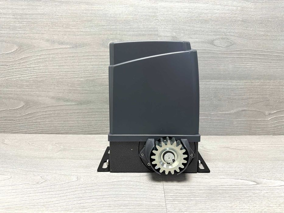 Автоматика на Откатные | Відкатні | Раздвижные ворота Miller Technics